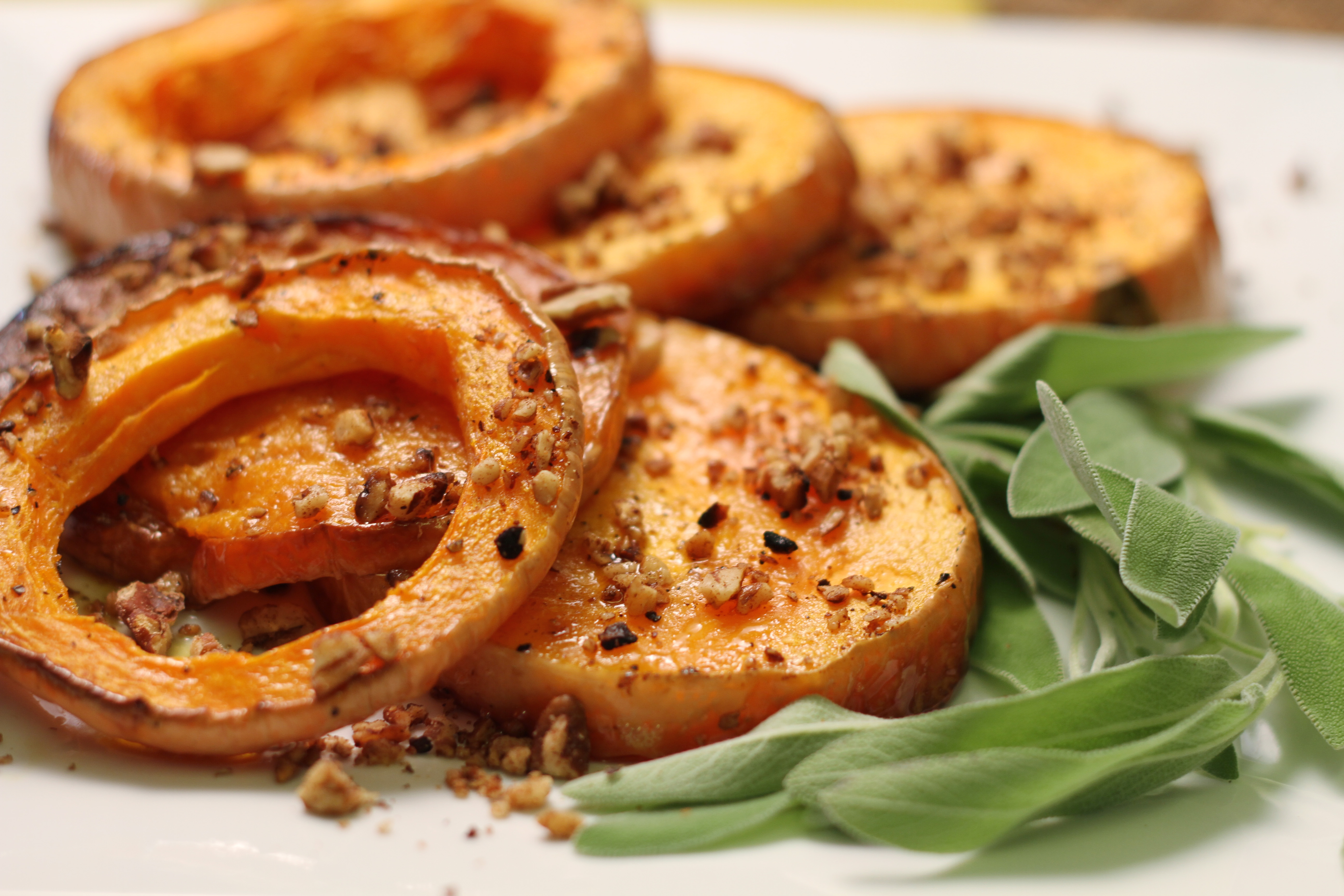 Roasted Butternut Squash With Cinnamon Pecan Crumble