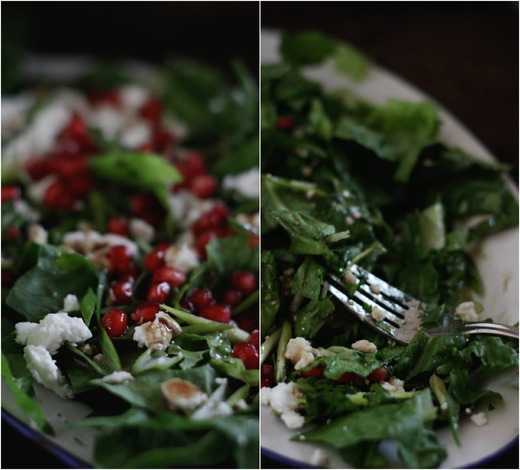 Pomegranate Salad with Toasted Pumpkin Seed and Pomegranate Vinaigrette ~ Around the time when pomegranates become in season, I like to spend some time every week removing all the seeds from pomegranates so I can have a container full of them ready for anything. My favorite way to use pomegranate seeds is in salads. This basic salad is a go-to recipe for me. ‪#‎salad‬ ‪#‎realfood‬ ‪#‎vegetarian‬ ‪#‎glutenfree‬ ‪#‎grainfree‬ ‪#‎paleo‬